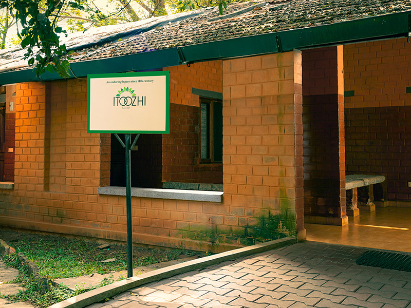 Traditional-authentic-Ayurveda-wellness-treatment-Olde-Bangalore-resort